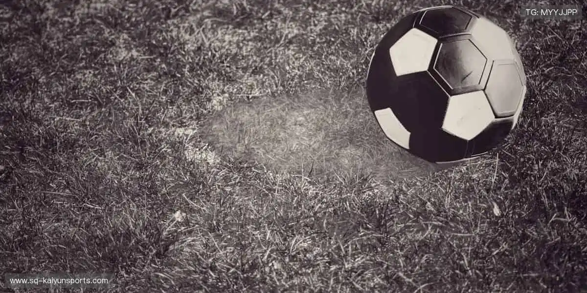 全球赛事同步直播，实时数据掌控赛场！📊 每一秒都不容错过！