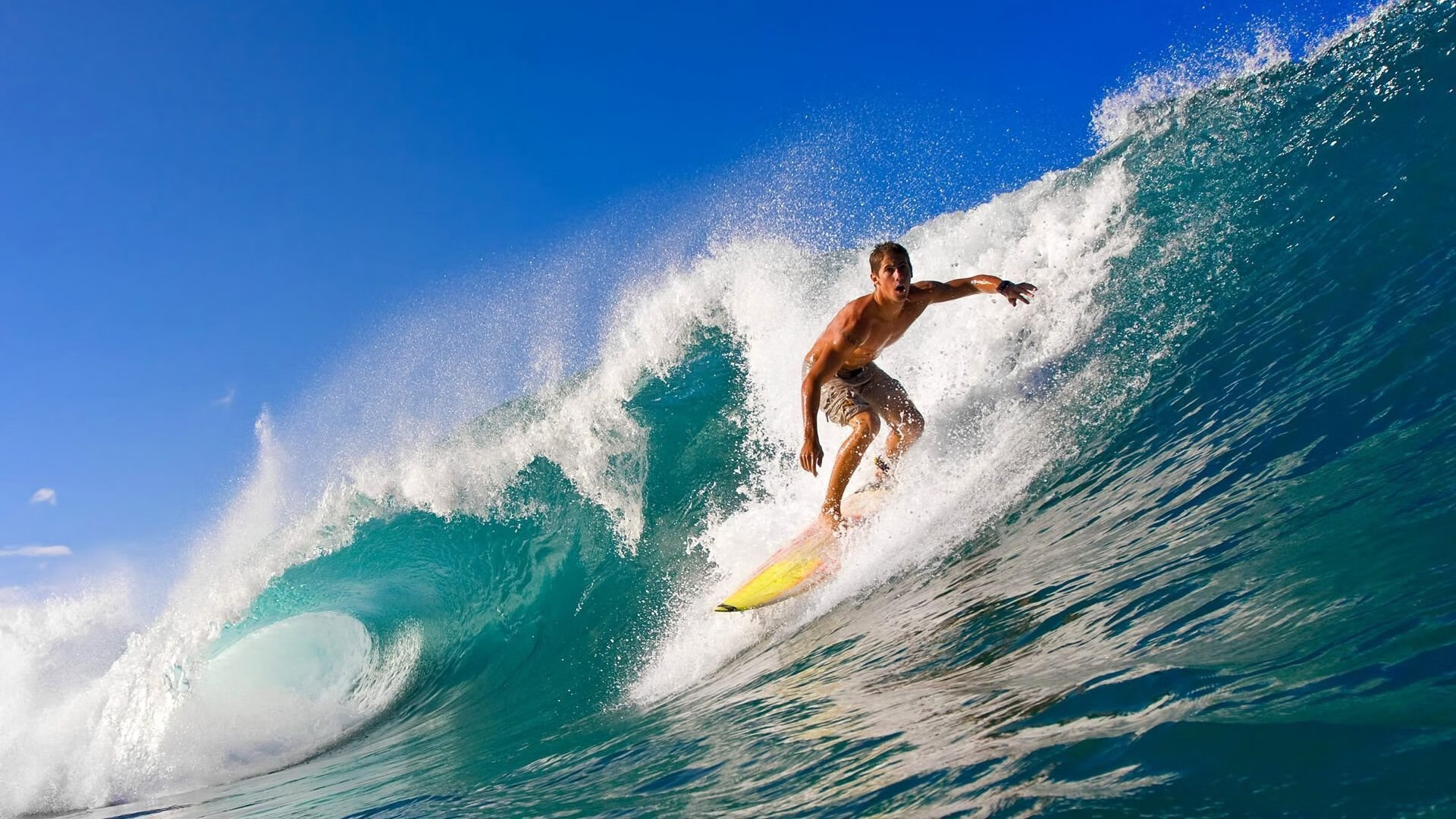 西班牙青年队在欧洲青年赛中表现出色，潜力无限